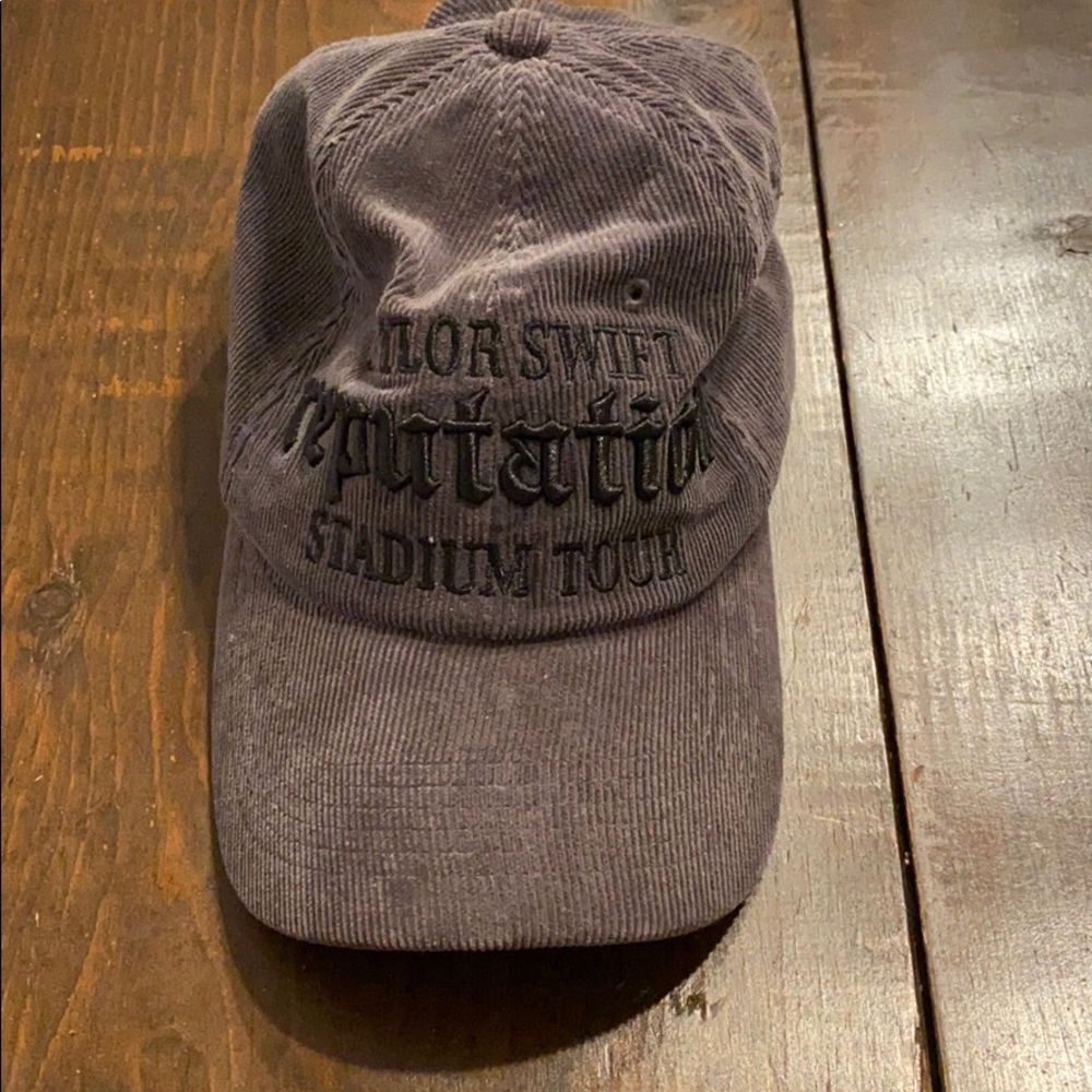 TAYLOR SWIFT REPUTATION STADIUM TOUR CAP